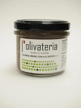 Olivada de ajo negro
